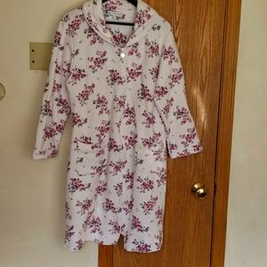 Eileen West Ladies Robe